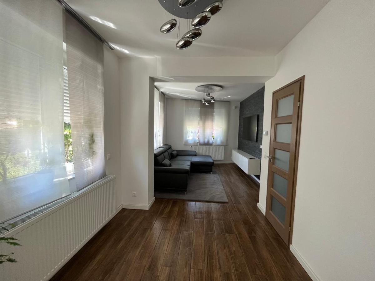 Bagoly Apartman Eğri Dış mekan fotoğraf