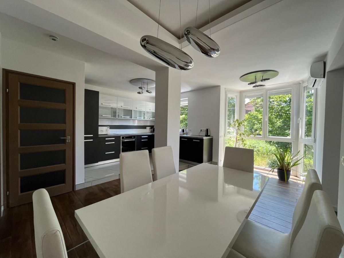Bagoly Apartman Eğri Dış mekan fotoğraf